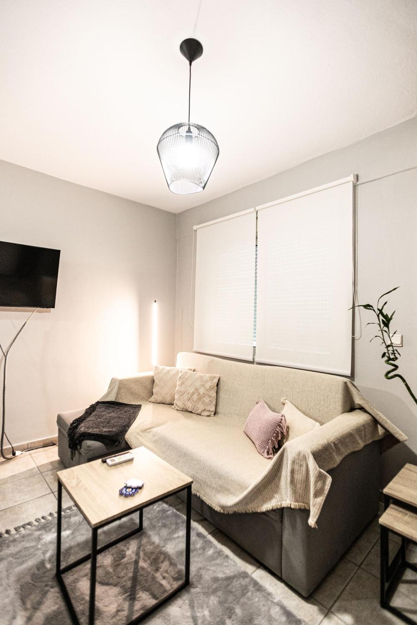 Hermes Modern Apartment Alexandroupolis Buitenkant foto